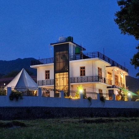 La Maison - A Boutique Bed And Breakfast Bir  Bagian luar foto