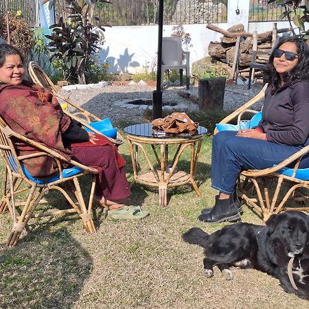 La Maison - A Boutique Bed And Breakfast Bir  Bagian luar foto
