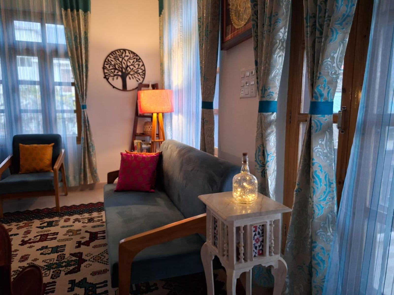 La Maison - A Boutique Bed And Breakfast Bir  Bagian luar foto