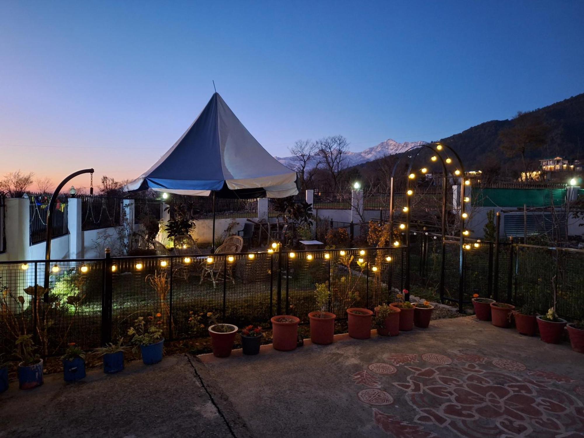La Maison - A Boutique Bed And Breakfast Bir  Bagian luar foto